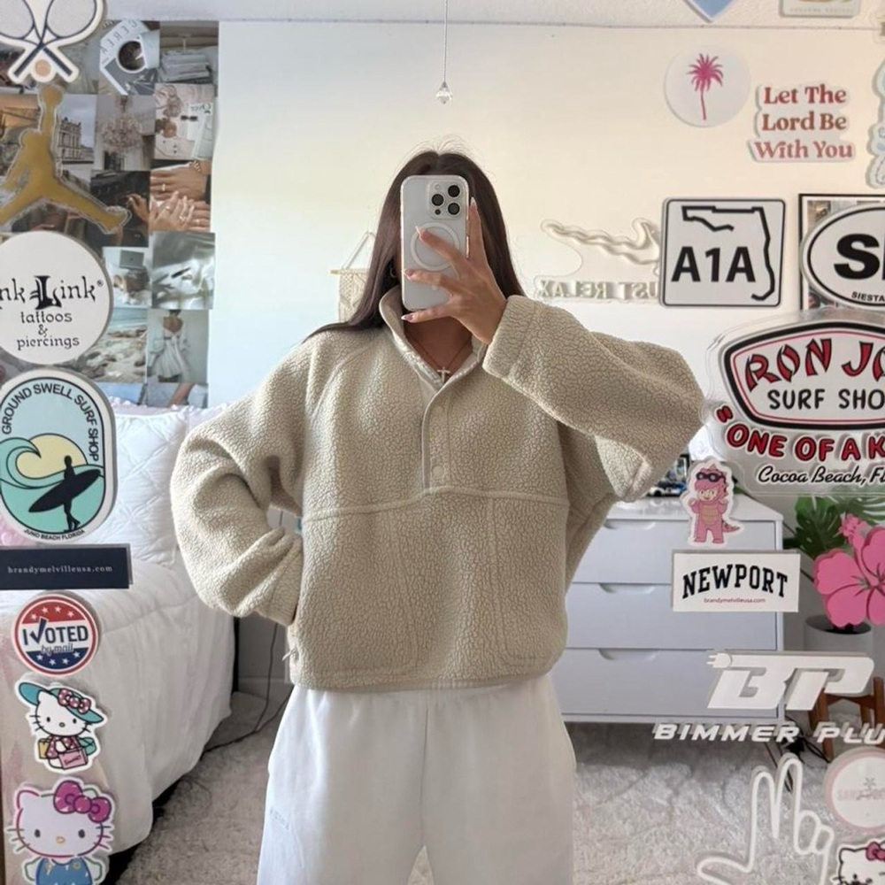 Cream Aritzia Polartec Thermal Pro Snowbank Jacket - Picture 2 of 8
